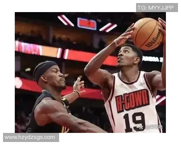 勇士队与狼队精彩对决回放全程回顾与精彩瞬间分析 勇士队与狼队精彩对决回放全程回顾与精彩瞬间分析